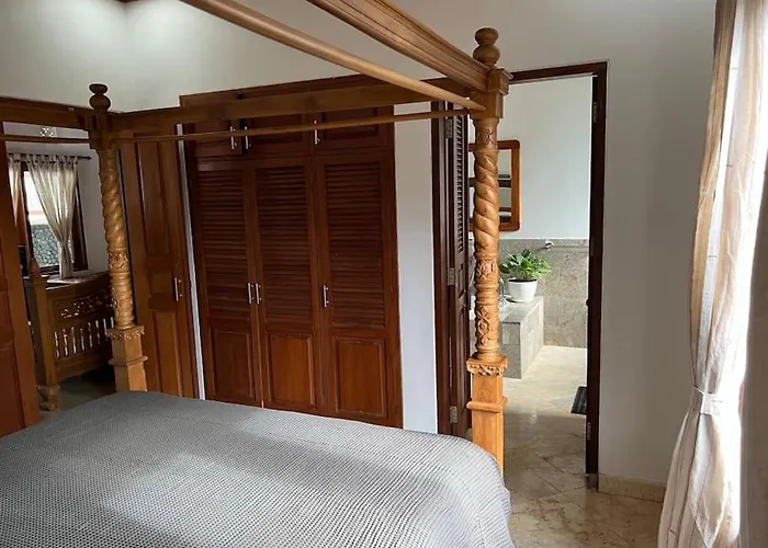 بيت للعطل Ocean Views, Peaceful Living